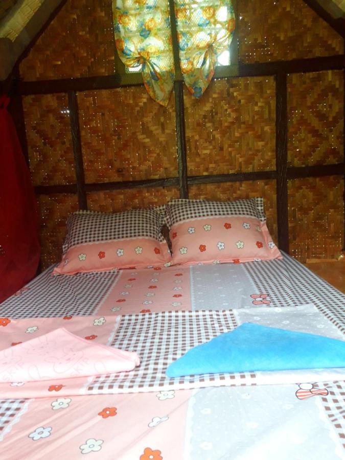 Lhoyjean Garden Hostel Batuan Ngoại thất bức ảnh