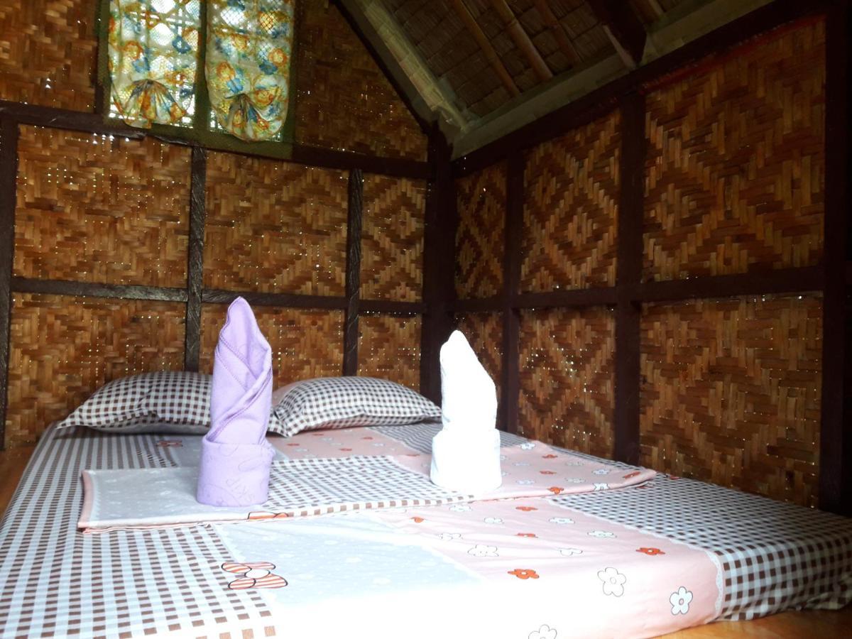 Lhoyjean Garden Hostel Batuan Ngoại thất bức ảnh