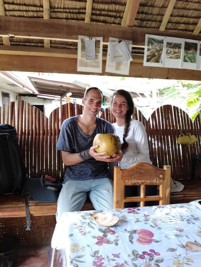 Lhoyjean Garden Hostel Batuan Ngoại thất bức ảnh