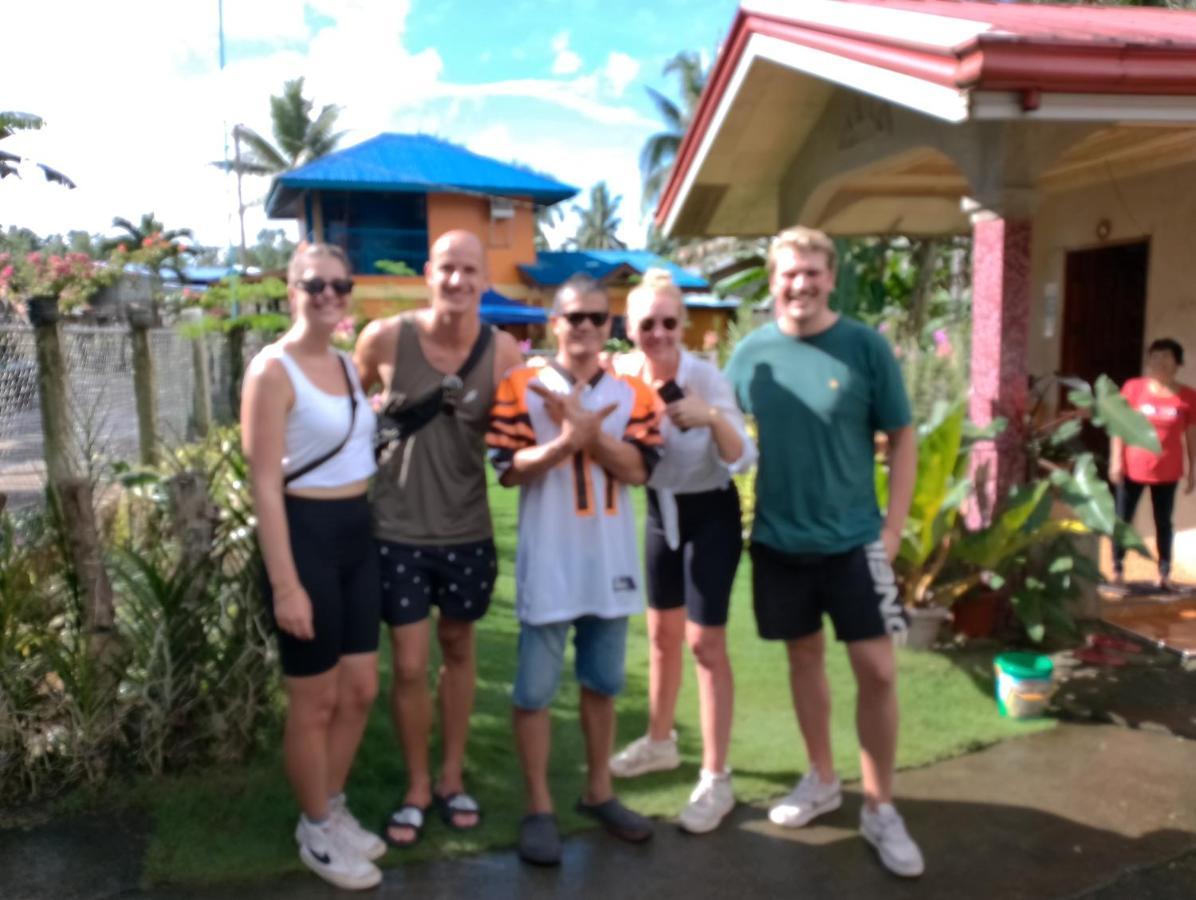 Lhoyjean Garden Hostel Batuan Ngoại thất bức ảnh